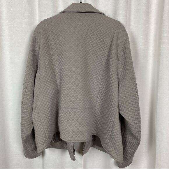 Torrid Gray Quilted Moto Jacket Sz.4 NWT - Picture 12 of 15